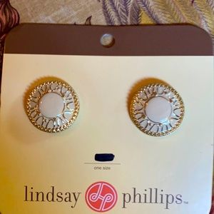 Lindsay Phillips snap cream silver gold